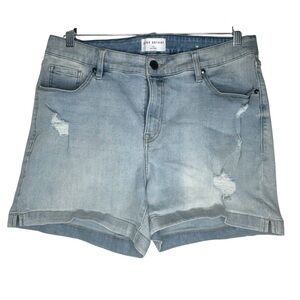 Lane Bryant Light Blue Denim High-Rise Shorts Size 16